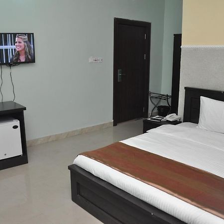 Grand Capital Hotel Akure Exteriér fotografie