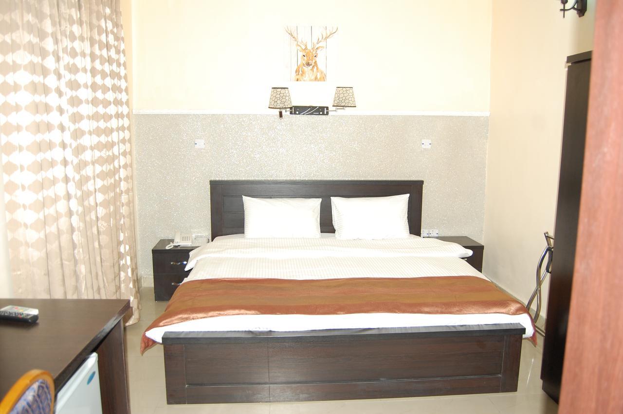 Grand Capital Hotel Akure Exteriér fotografie
