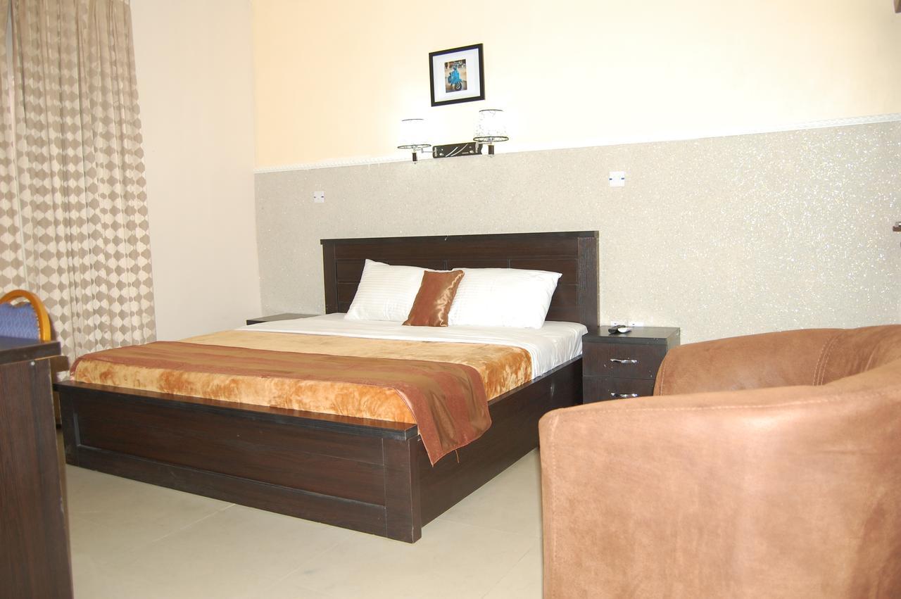 Grand Capital Hotel Akure Exteriér fotografie