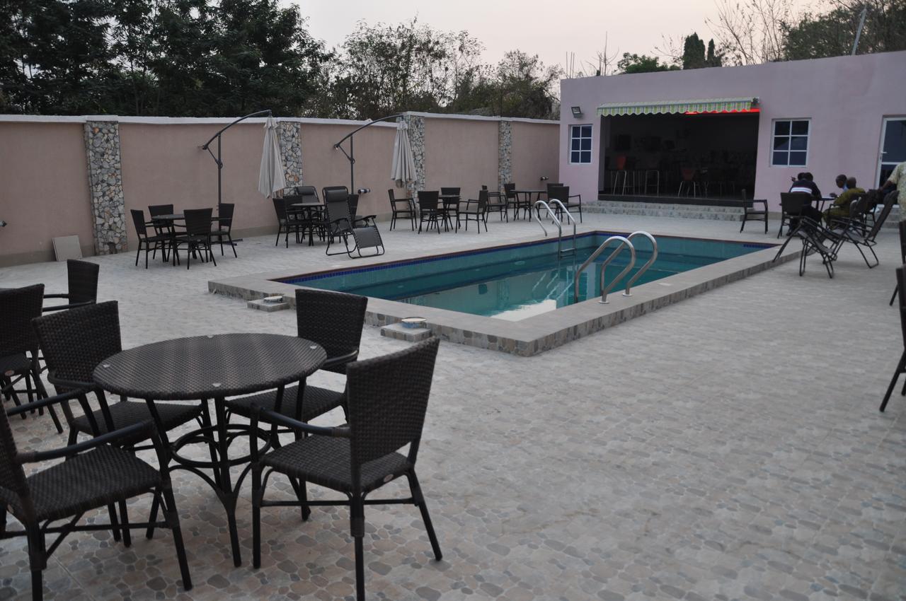 Grand Capital Hotel Akure Exteriér fotografie