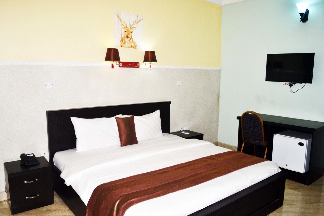 Grand Capital Hotel Akure Exteriér fotografie