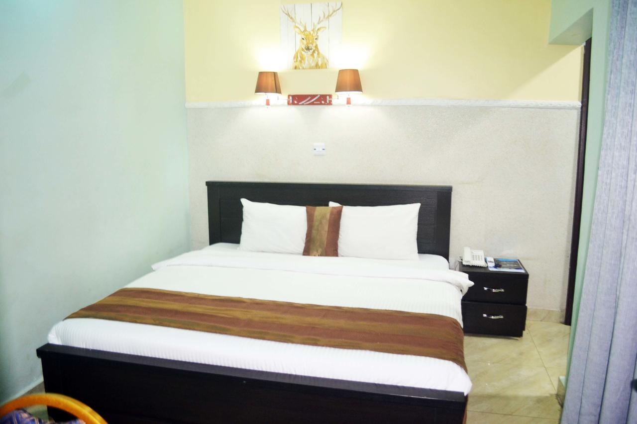 Grand Capital Hotel Akure Exteriér fotografie